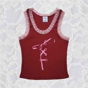 Burgundy pink lace trim crop tank with faux corset graphic
